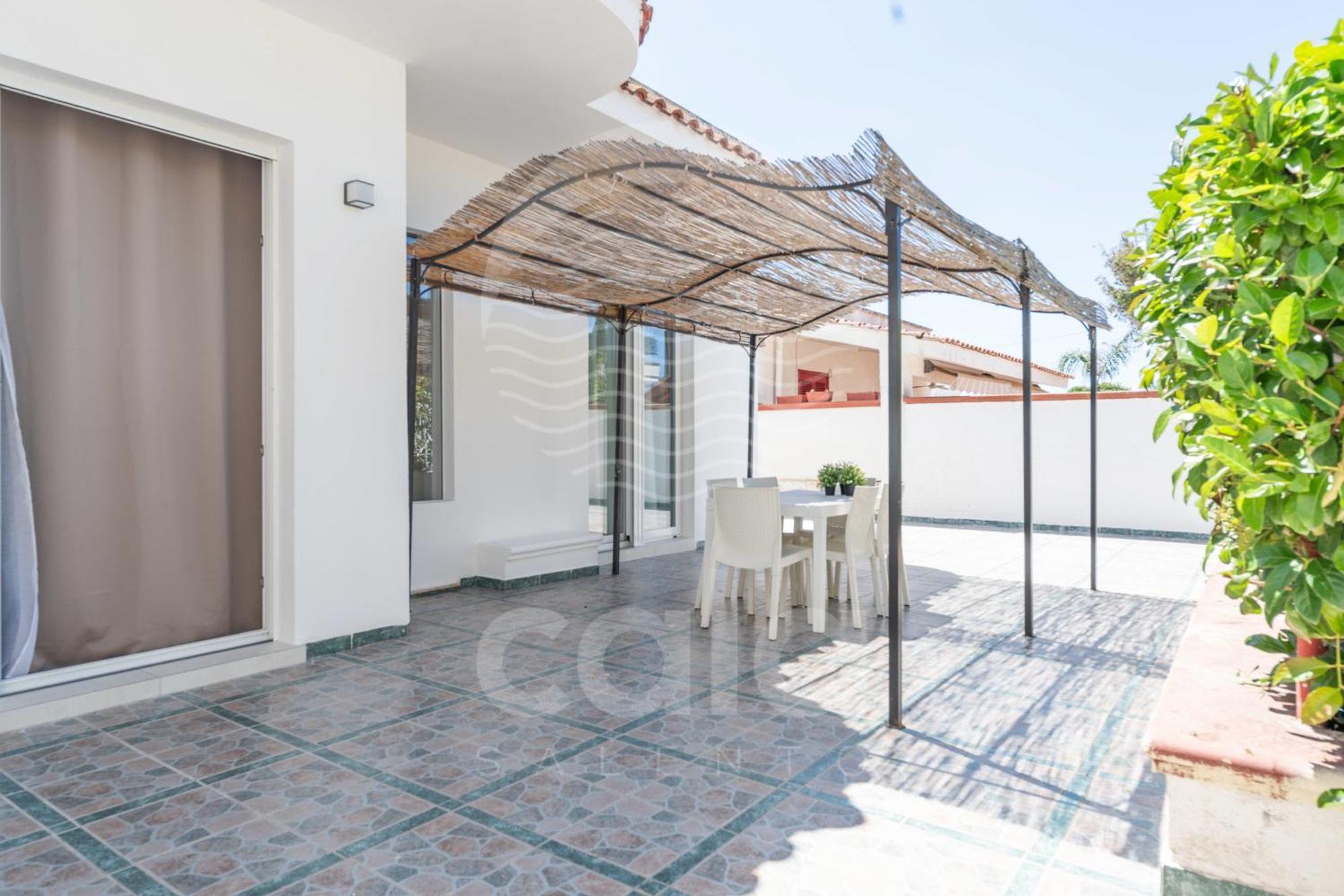 Villa Odysea - Spiaggia A 150M By Cala Salento 托雷拉皮罗 外观 照片